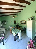 Gran oportunidad de casa de campo en las afueras de Pinoso in Spanish Fincas