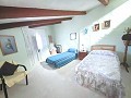 Gran oportunidad de casa de campo en las afueras de Pinoso in Spanish Fincas