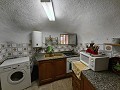 Ruime grotwoning van 230 m² met bergzicht nabij Pinoso in Spanish Fincas