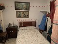 Villa mit privatem Pool, 3 Schlafzimmern, separater Garage und Olivenbäumen in Spanish Fincas