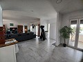 Schöne Villa mit 6 Schlafzimmern und 5 Bädern in Pinoso. in Spanish Fincas