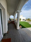 Schöne Villa mit 6 Schlafzimmern und 5 Bädern in Pinoso. in Spanish Fincas