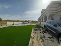 Schöne Villa mit 6 Schlafzimmern und 5 Bädern in Pinoso. in Spanish Fincas