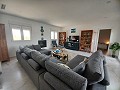 Schöne Villa mit 6 Schlafzimmern und 5 Bädern in Pinoso. in Spanish Fincas