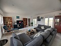 Schöne Villa mit 6 Schlafzimmern und 5 Bädern in Pinoso. in Spanish Fincas