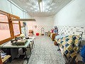 Wonderful Town House with Business Opportunity in Elda in Spanish Fincas