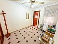 Wonderful Town House with Business Opportunity in Elda in Spanish Fincas