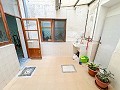 Wonderful Town House with Business Opportunity in Elda in Spanish Fincas