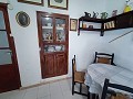Schönes Landhaus mit 6 Schlafzimmern und 1 Bad in Yecla. in Spanish Fincas