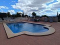 Prachtige villa met 3 slaapkamers en 2 badkamers in Fortuna in Spanish Fincas