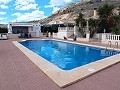 Prachtige villa met 3 slaapkamers en 2 badkamers in Fortuna in Spanish Fincas