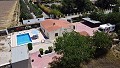 Prachtige villa met 4 slaapkamers en 1 badkamer in Villena. in Spanish Fincas
