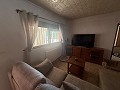 Prachtige villa met 4 slaapkamers en 1 badkamer in Villena. in Spanish Fincas