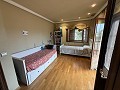 Belle villa de 4 chambres et 2 salles de bain dans l'un des quartiers les plus prestigieux d'Elda in Spanish Fincas