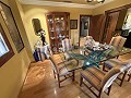 Belle villa de 4 chambres et 2 salles de bain dans l'un des quartiers les plus prestigieux d'Elda in Spanish Fincas