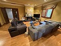 Belle villa de 4 chambres et 2 salles de bain dans l'un des quartiers les plus prestigieux d'Elda in Spanish Fincas