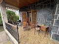 Belle villa de 4 chambres et 2 salles de bain dans l'un des quartiers les plus prestigieux d'Elda in Spanish Fincas