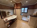 Belle villa de 4 chambres et 2 salles de bain dans l'un des quartiers les plus prestigieux d'Elda in Spanish Fincas