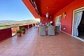 Prachtige villa met 5 slaapkamers en 4 badkamers in Encebras(Pinoso) met prachtig uitzicht! in Spanish Fincas