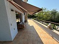 Exklusive Villa mit 4 Schlafzimmern und 3 Bädern in Loma Bada Petrer. in Spanish Fincas