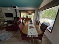 Exklusive Villa mit 4 Schlafzimmern und 3 Bädern in Loma Bada Petrer. in Spanish Fincas