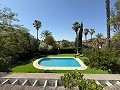 Exklusive Villa mit 4 Schlafzimmern und 3 Bädern in Loma Bada Petrer. in Spanish Fincas
