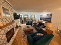 Exklusive Villa mit 4 Schlafzimmern und 3 Bädern in Loma Bada Petrer. in Spanish Fincas