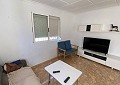 Villa mit 3 Schlafzimmern und 2 Bädern sowie Gästehaus mit 3 Schlafzimmern und 1 Bad in Salinas. in Spanish Fincas