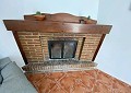 Villa mit 3 Schlafzimmern und 2 Bädern sowie Gästehaus mit 3 Schlafzimmern und 1 Bad in Salinas. in Spanish Fincas