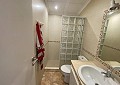 Villa mit 3 Schlafzimmern und 2 Bädern sowie Gästehaus mit 3 Schlafzimmern und 1 Bad in Salinas. in Spanish Fincas