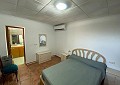 Villa mit 3 Schlafzimmern und 2 Bädern sowie Gästehaus mit 3 Schlafzimmern und 1 Bad in Salinas. in Spanish Fincas