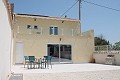 Preciosa casa de campo reformada de 4 dormitorios y 3 baños en Barbarroja. in Spanish Fincas