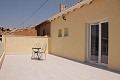 Preciosa casa de campo reformada de 4 dormitorios y 3 baños en Barbarroja. in Spanish Fincas