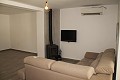 Preciosa casa de campo reformada de 4 dormitorios y 3 baños en Barbarroja. in Spanish Fincas