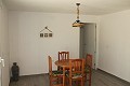 Preciosa casa de campo reformada de 4 dormitorios y 3 baños en Barbarroja. in Spanish Fincas
