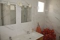 Preciosa casa de campo reformada de 4 dormitorios y 3 baños en Barbarroja. in Spanish Fincas