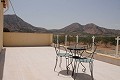 Preciosa casa de campo reformada de 4 dormitorios y 3 baños en Barbarroja. in Spanish Fincas