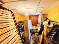  Chalet adosado de 4 dormitorios en Petrer con piscina privada in Spanish Fincas
