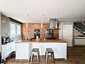  Chalet adosado de 4 dormitorios en Petrer con piscina privada in Spanish Fincas