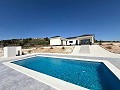 Superbe villa de 4 chambres et 3 salles de bains à Pinoso in Spanish Fincas
