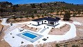 Superbe villa de 4 chambres et 3 salles de bains à Pinoso in Spanish Fincas