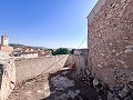 OPPORTUNITÉ UNIQUE : Maison de village + Grotte traditionnelle à rénover in Spanish Fincas