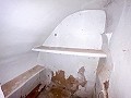 OPPORTUNITÉ UNIQUE : Maison de village + Grotte traditionnelle à rénover in Spanish Fincas