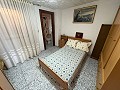 Superbe maison de ville de 4 chambres et 3 salles de bain avec vue sur le château à Petrer in Spanish Fincas
