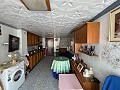 Superbe maison de ville de 4 chambres et 3 salles de bain avec vue sur le château à Petrer in Spanish Fincas