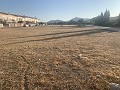 Parcela con acceso al pueblo y licencia para chalet con piscina. in Spanish Fincas