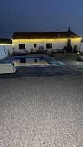 Belle villa de 3 chambres et 2 salles de bain à Caudete Castilla La Mancha. in Spanish Fincas