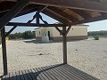 Prachtig gerenoveerde villa met 3 slaapkamers, 2 badkamers en zwembad in Fortuna. in Spanish Fincas