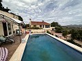 Spiritual retreat in Sax with endless possibilities in Spanish Fincas