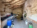 Spacious house with garage and plot: a house with great potential in Spanish Fincas